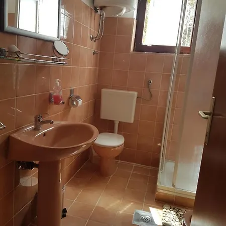 Apartment Ute Mali Losinj Exterior photo